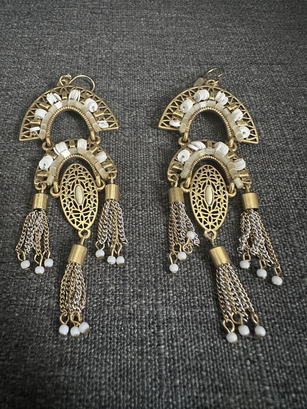 Stella & Dot Gold Tone White Beaded Chandelier Tassel Earrings 3”